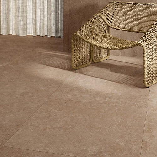 Moseløkken Rust keramisk flise i cementlook