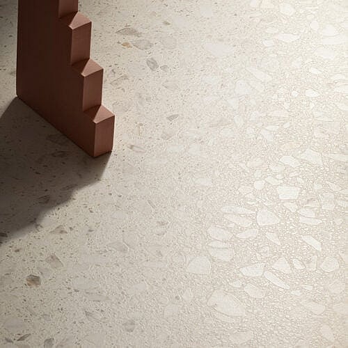 Nordic Pebble 3D Elfenben keramisk terrazzoflise